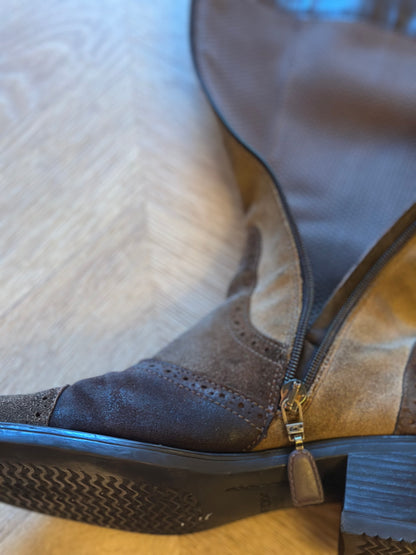 Bottes en cuir suédé bicolores P.38