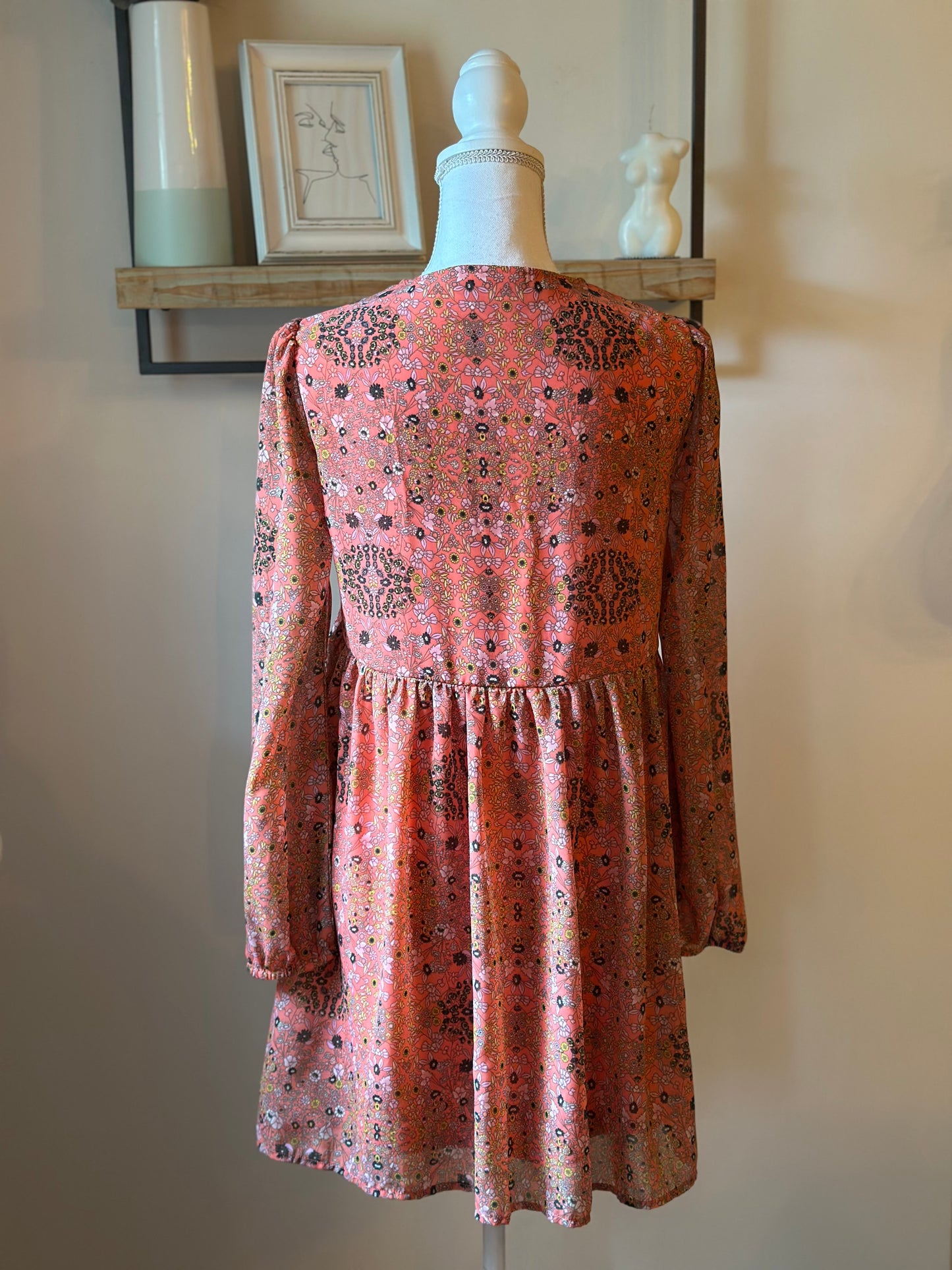 Robe fluide à fleurs T.34