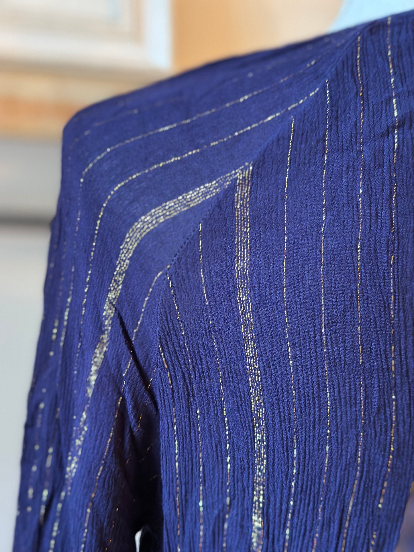 Robe midi fluide marine et lurex doré T.38