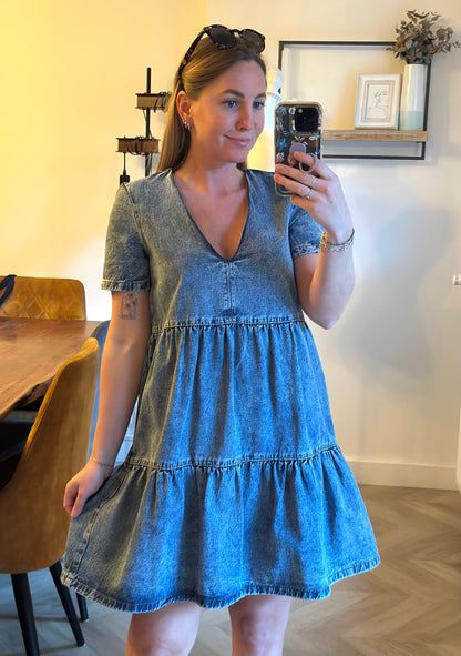 Robe en jean bleu à col V T.34