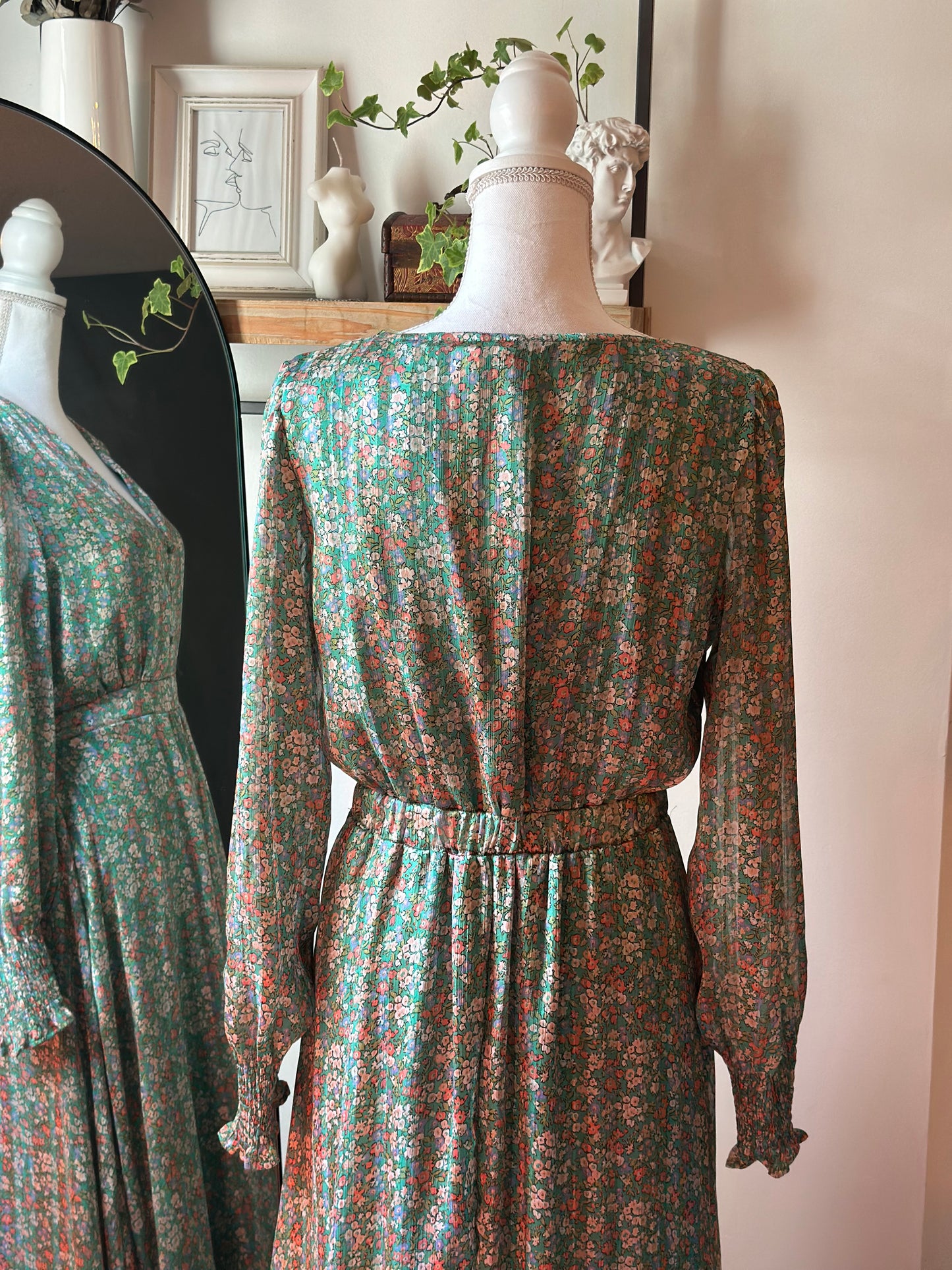 Robe longue à fleurs lurex T.36/38