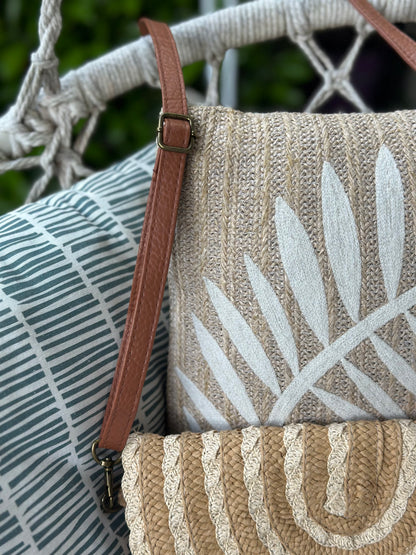 Sac bandoulière raphia motif graphique bohème