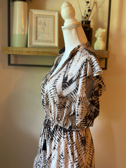 Robe volantée imprimé noir et blanc T.38