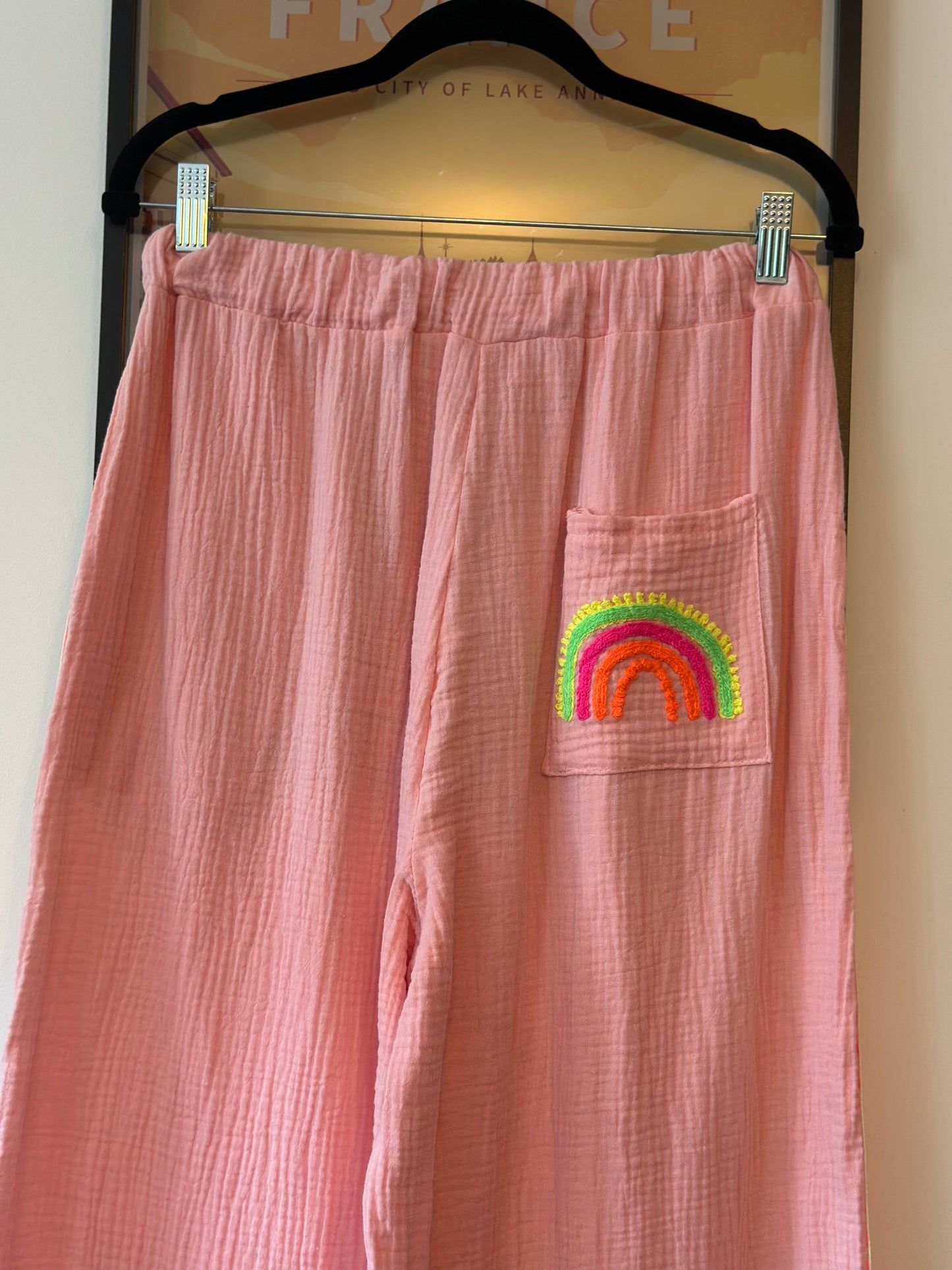 Pantalon rose gaze de coton Made in Italy – Broderie arc-en-ciel T.U 36 à 44