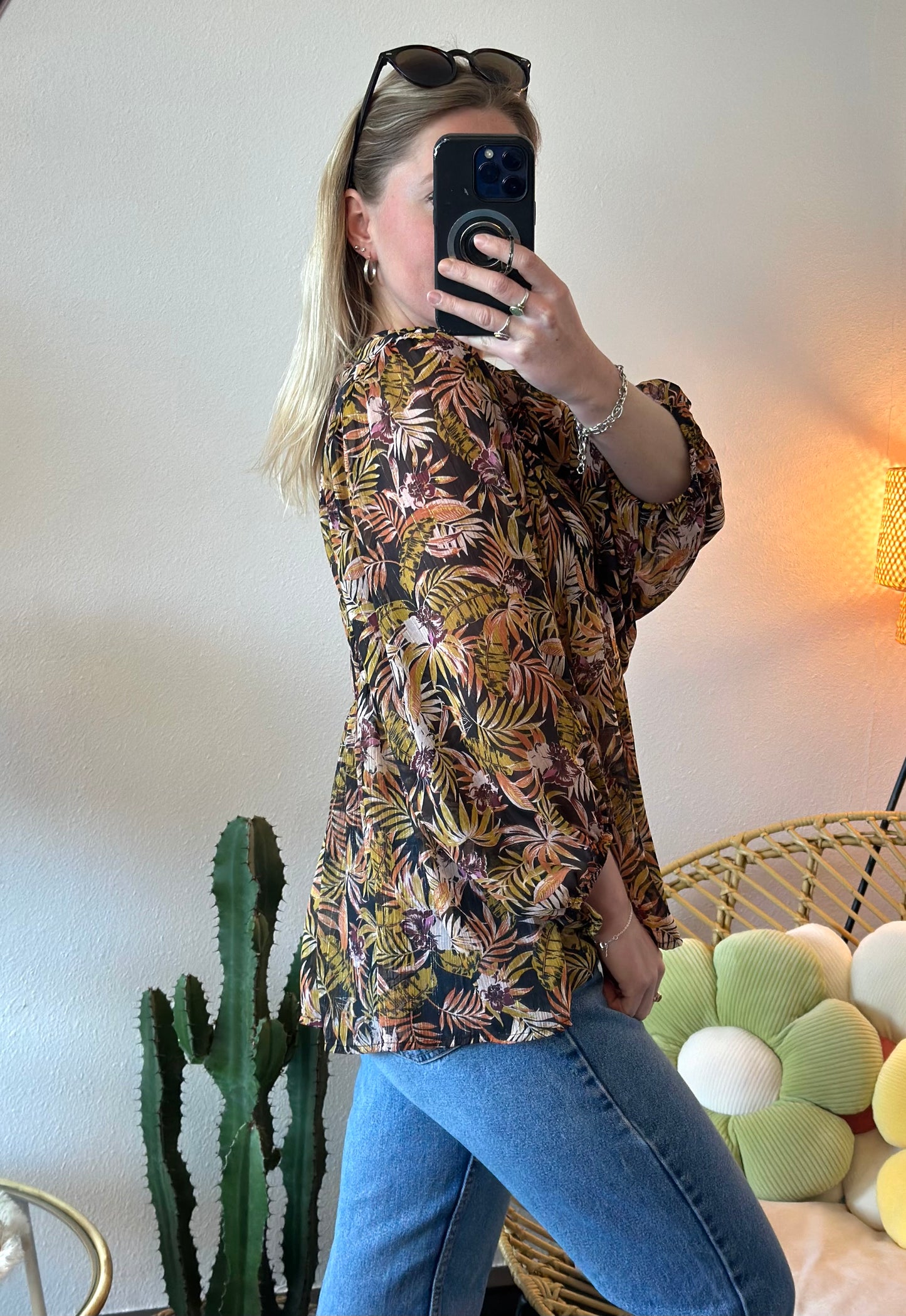 Blouse en voile imprimé floral végétal T.36