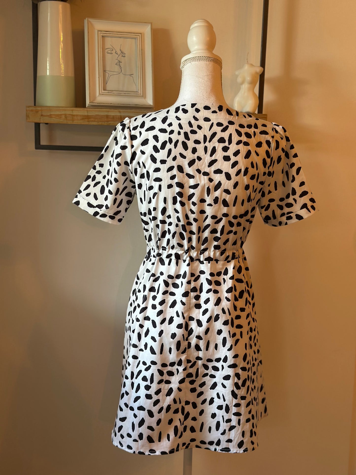 Robe imprimé noir et blanc ajustable T.36