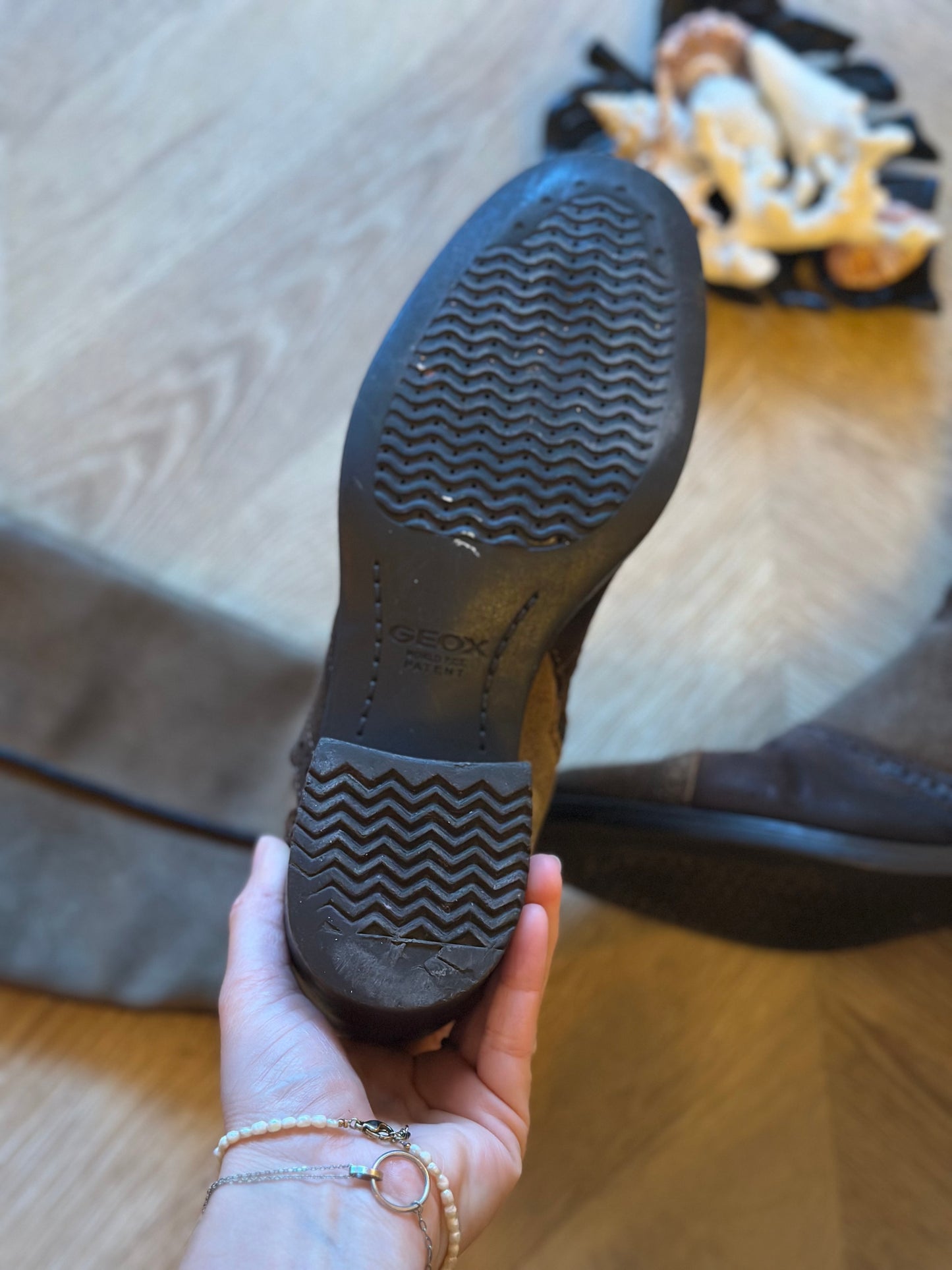 Bottes en cuir suédé bicolores P.38