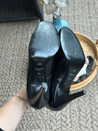 Escarpins cuir noir P.36