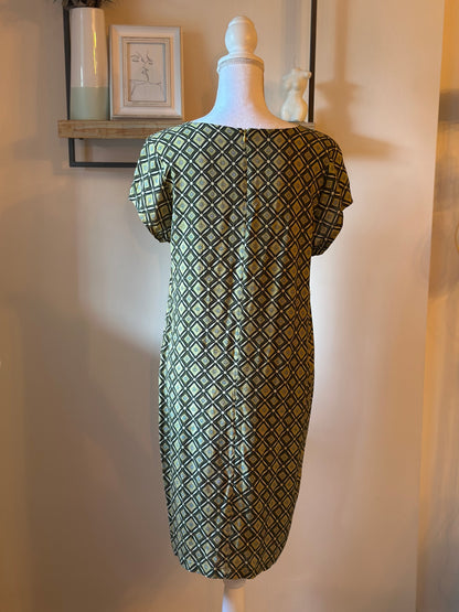 Robe droite imprimé graphique T.40