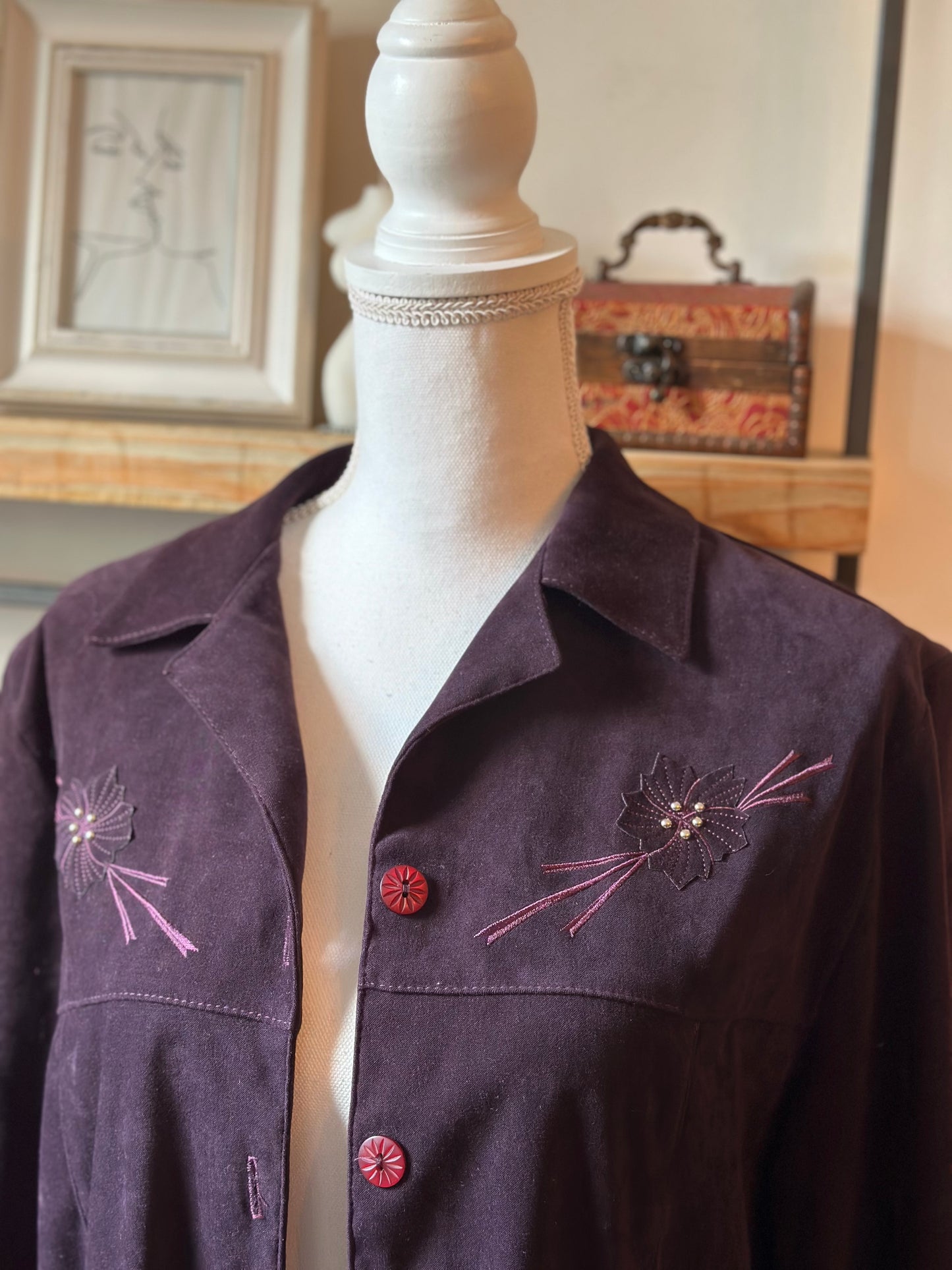 Veste vintage velours violine brodée – Taille 40/42 – Made in France