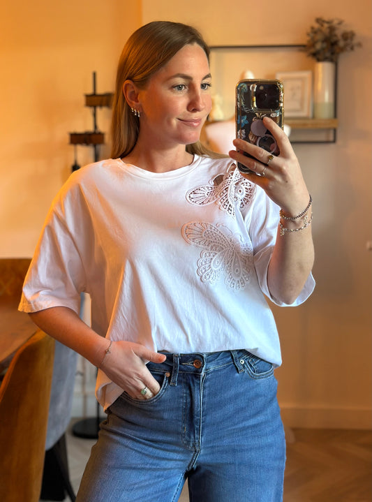 T-shirt manches courtes blanc brodé papillon en coton T.40 oversize