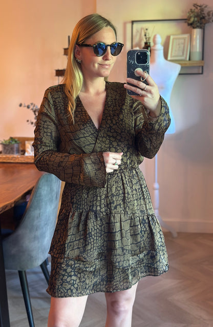 Robe fluide imprimé animalier kaki et noir manches longues T.36