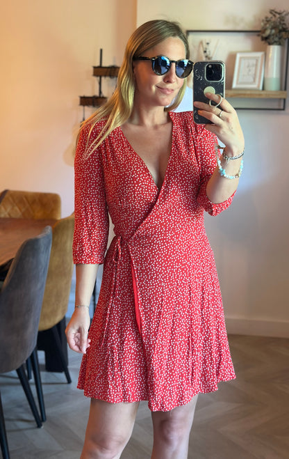 Robe portefeuille à pois rouge et blanc en viscose T.34