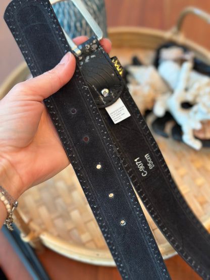 Ceinture noire effet python doré – 95 cm – Neuve