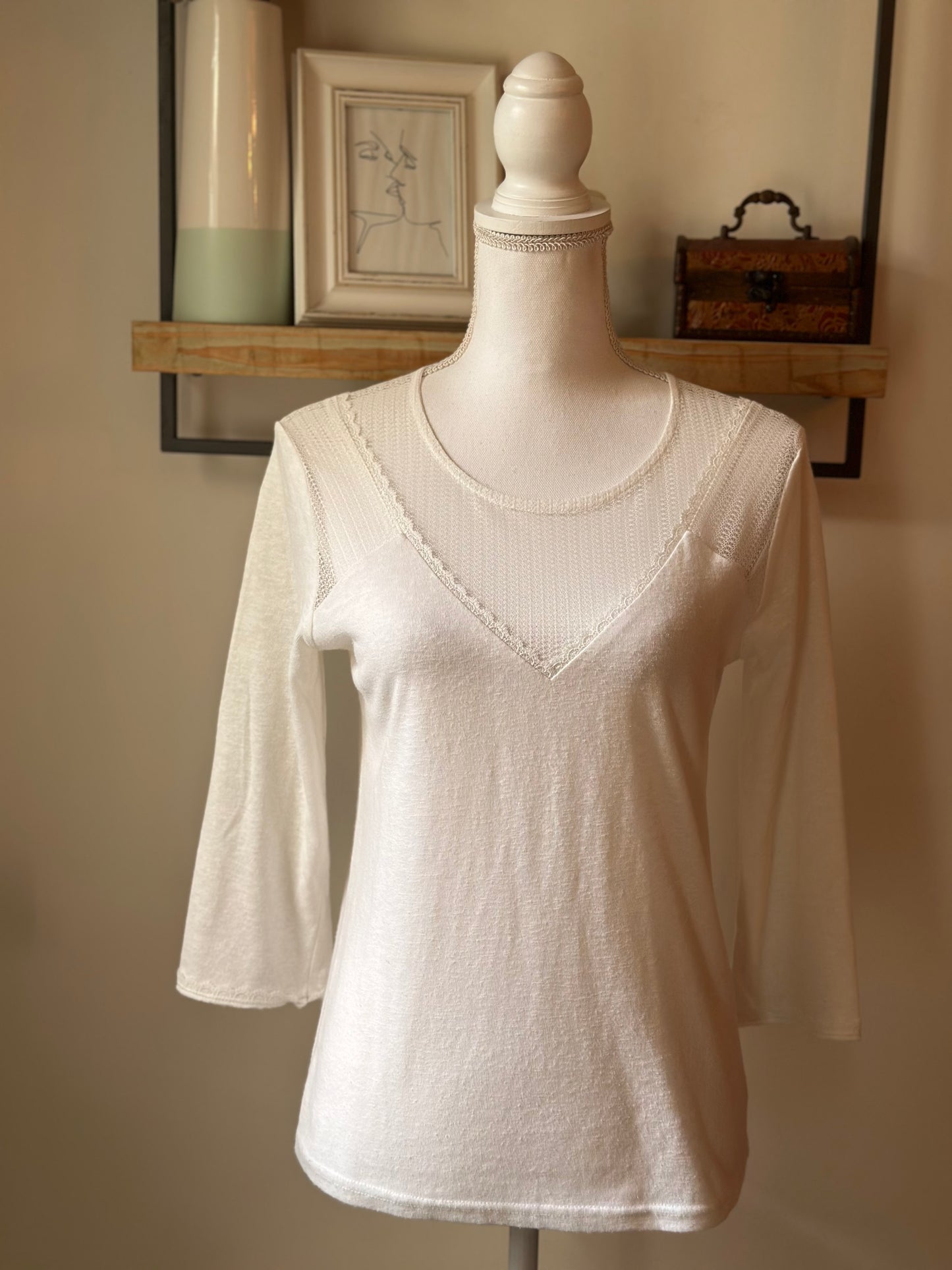 Top blanc en coton avec empiècement dentelle T.36