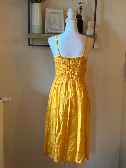 Robe midi jaune en lin boutons – T.38/40