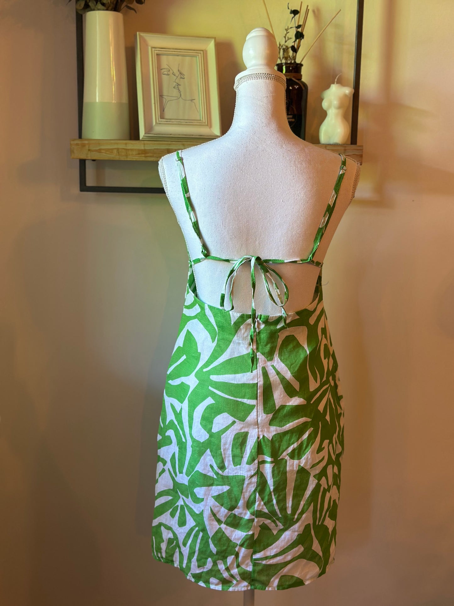 Robe dos nu imprimé tropical vert blanc en lin Made in Italy T.36