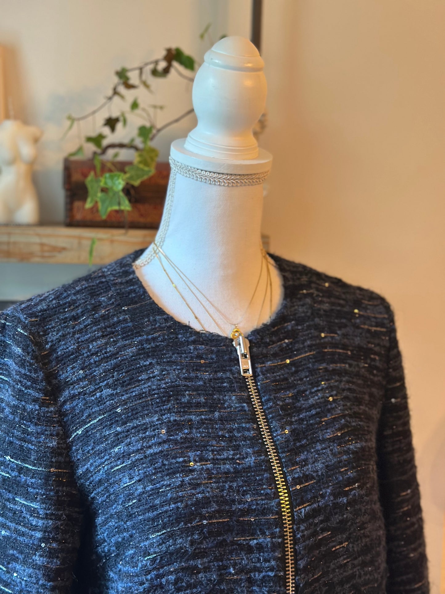 Veste zippée noire à sequins discrets T.40
