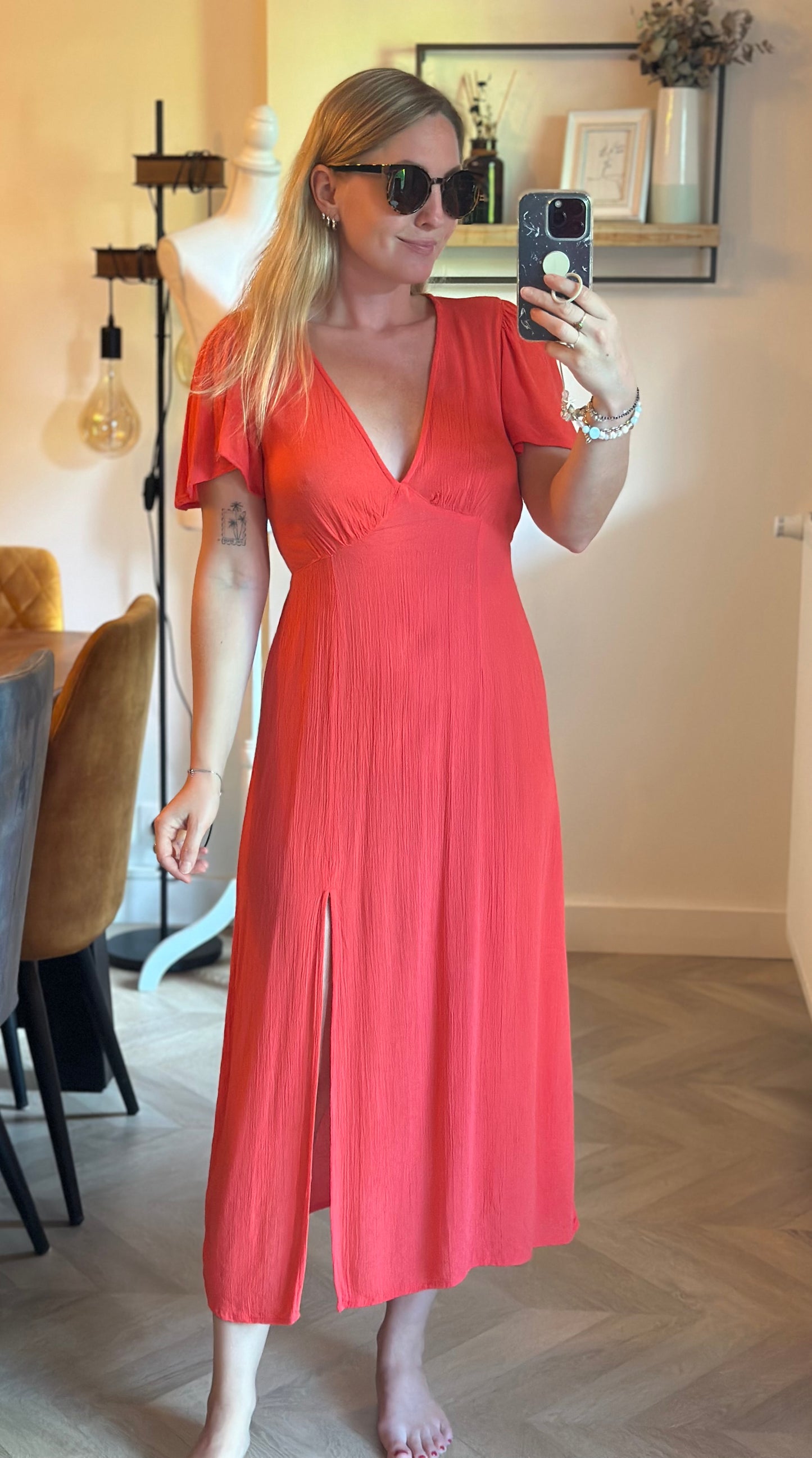 Robe midi modèle Jet corail tropical T.36