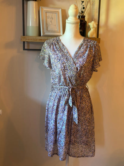 Robe fluide fleurie à col cache-cœur T.38/40