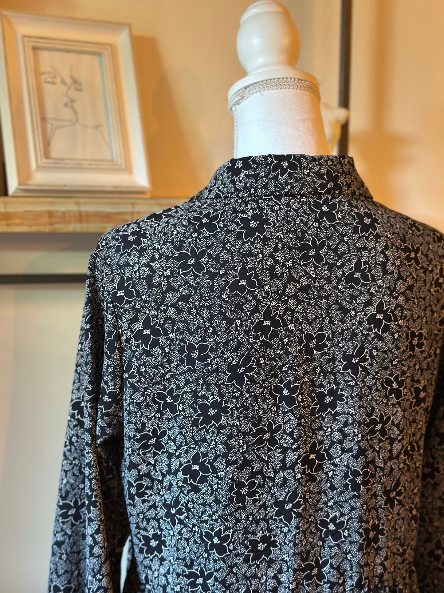 Robe chemise fluide imprimé floral noir et gris T.38