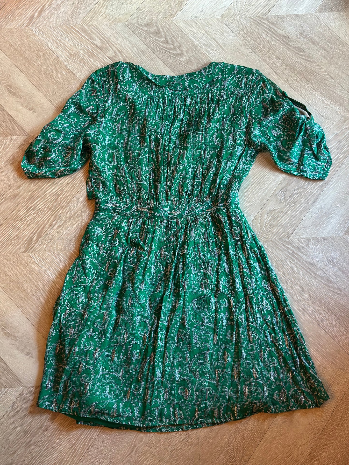 Robe fluide cachemire vert lurex modèle Clem T.34