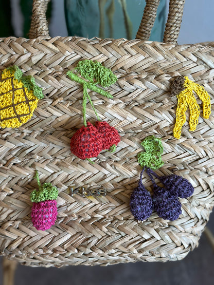 Sac panier de plage avec pompons colorés fruits brodés, anse ajustable