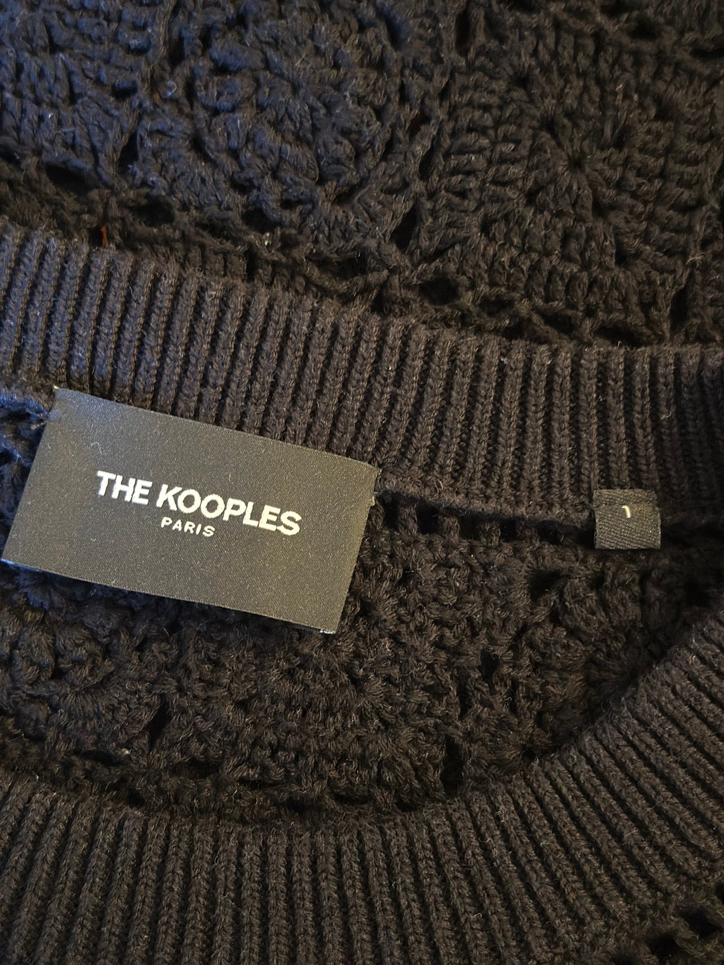 Cardigan sans manches au crochet noir T.34/36