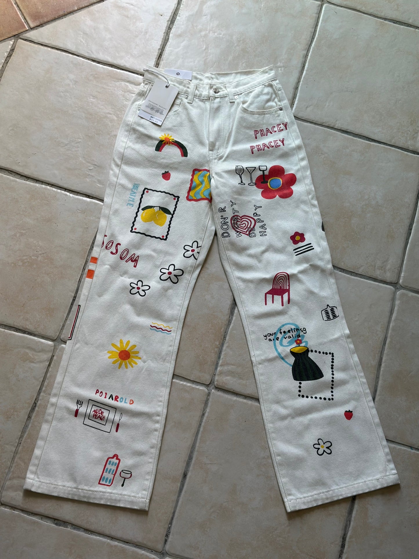 Pantalon jean blanc imprimé fleuri moderne Neuf T.34