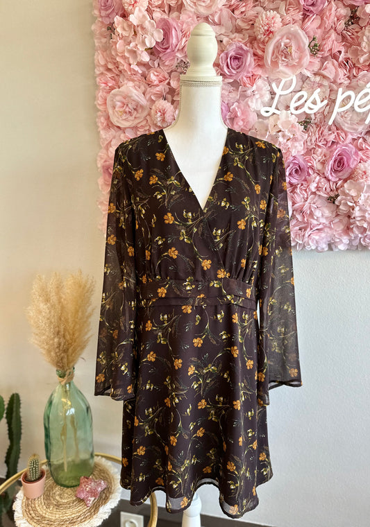 Robe midi en toile noire avec imprimé de fleurs colorées, T.42