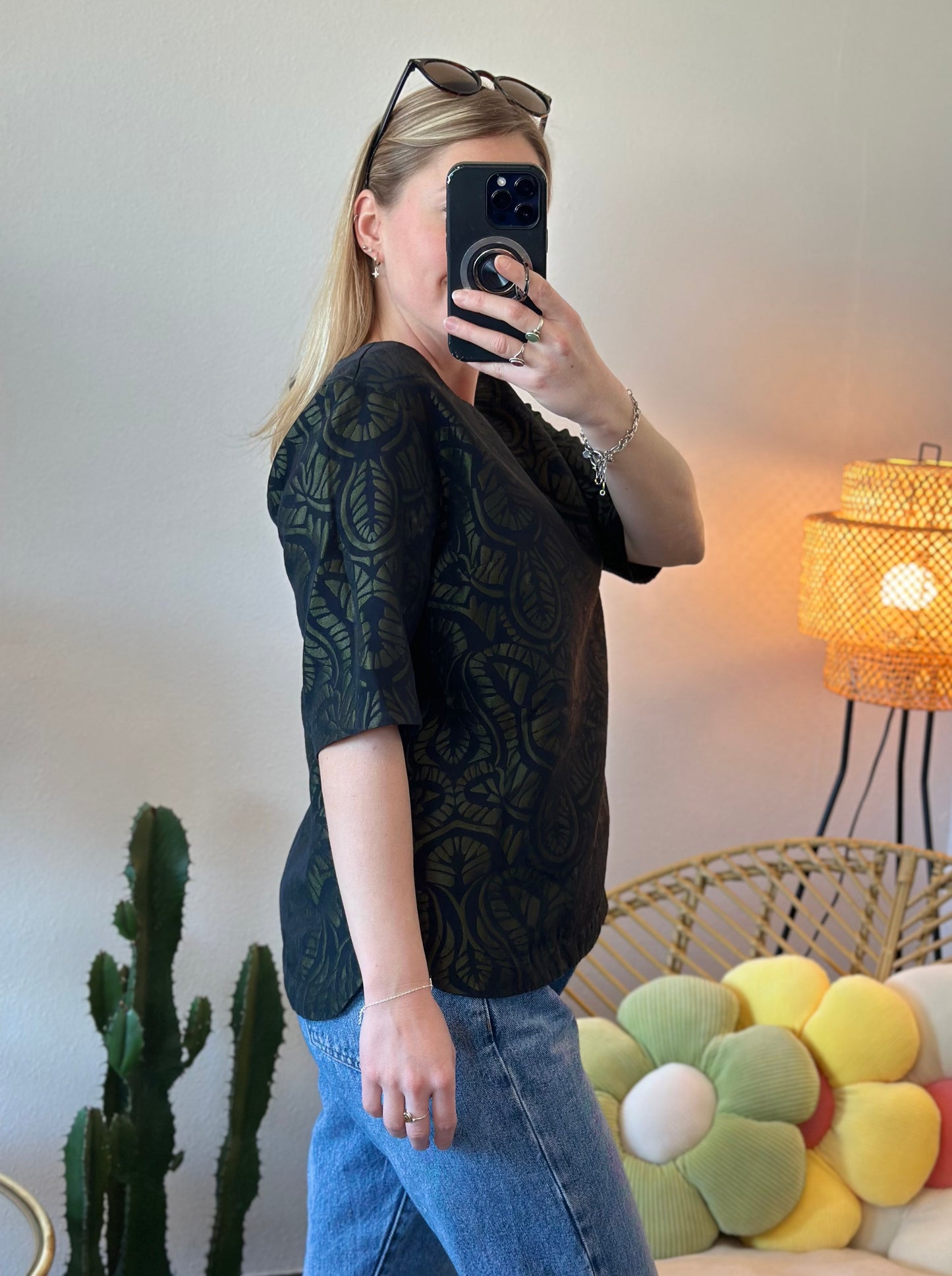 Blouse manches courtes verte à motifs T.36