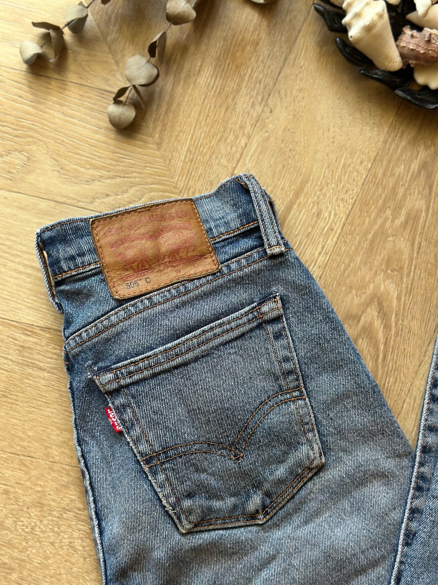 Jean Levi’s 505 C – Taille W25 L32 (équivalent 34/36 FR)