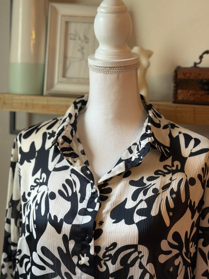 Chemise fluide imprimé noir et écru T.36
