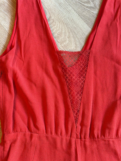 Combishort rouge décolleté dentelle Devas T.38