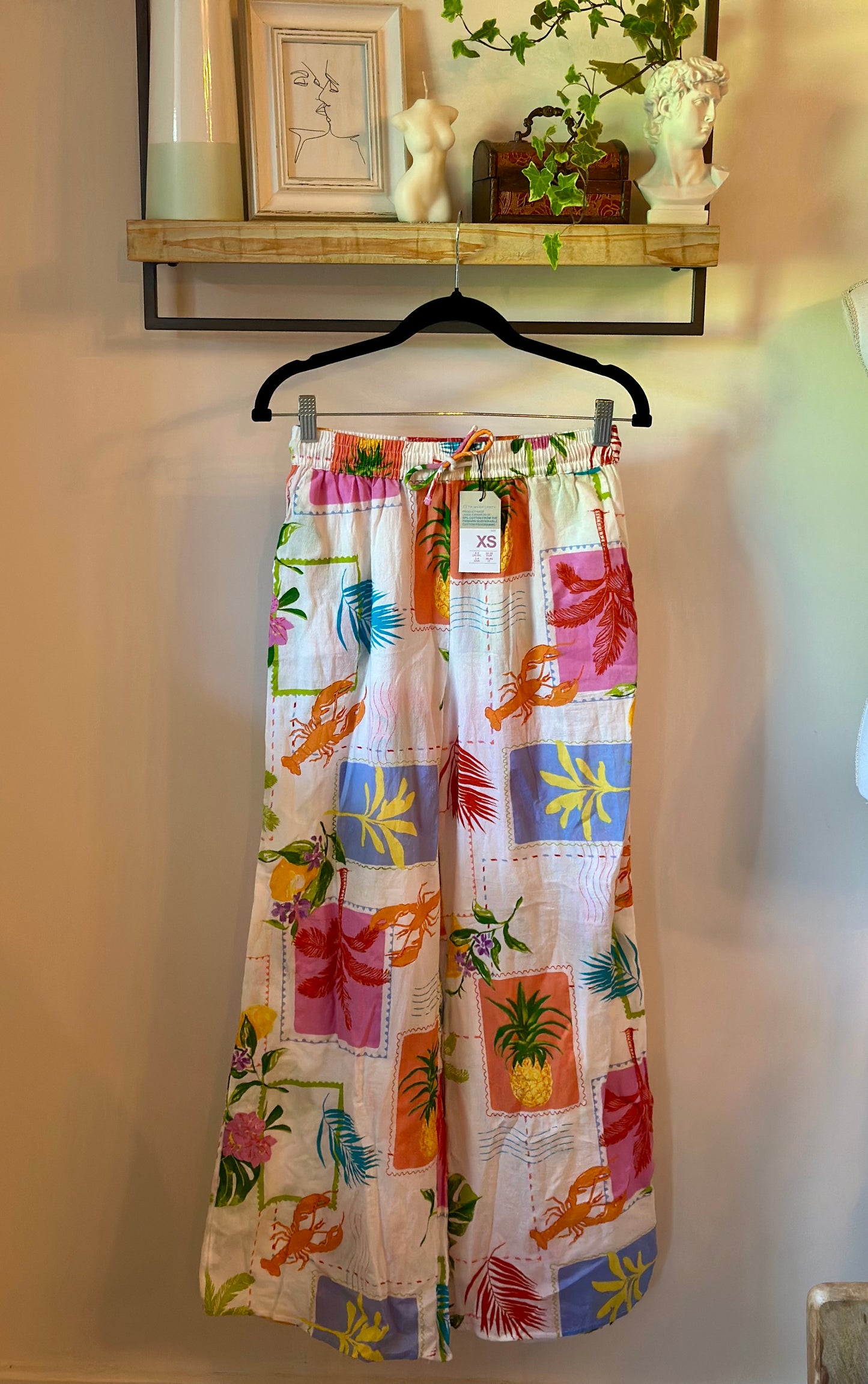 Pantalon large imprimé tropical, Neuf T.34/36