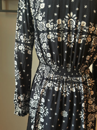 Robe évasée imprimé noir et blanc viscose T.38