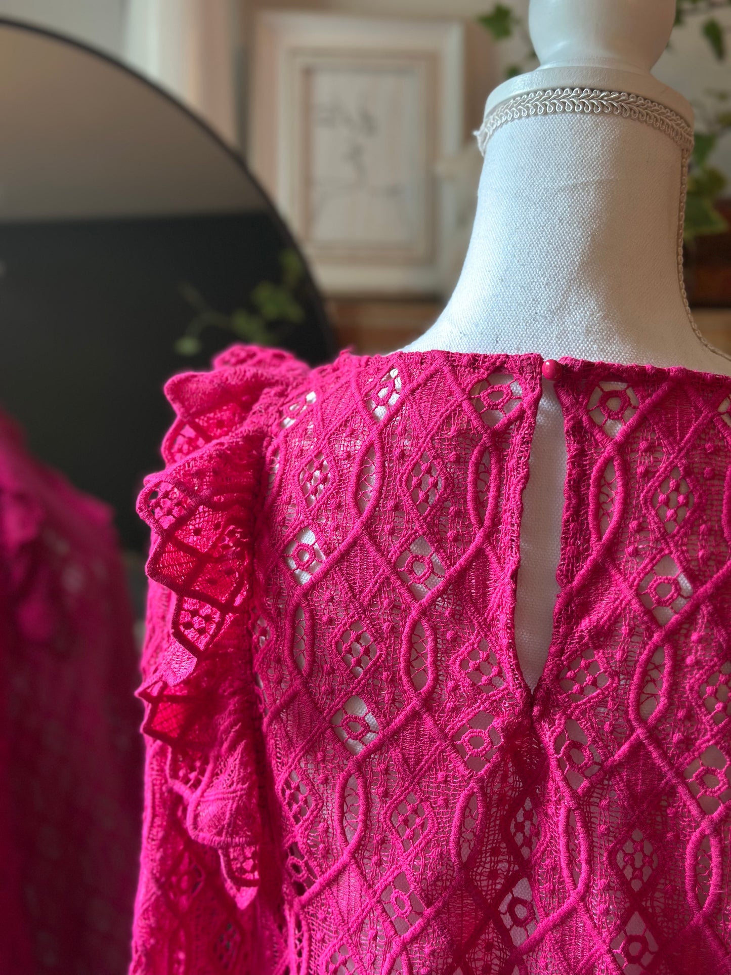 Blouse rose broderie modèle Salina T.36