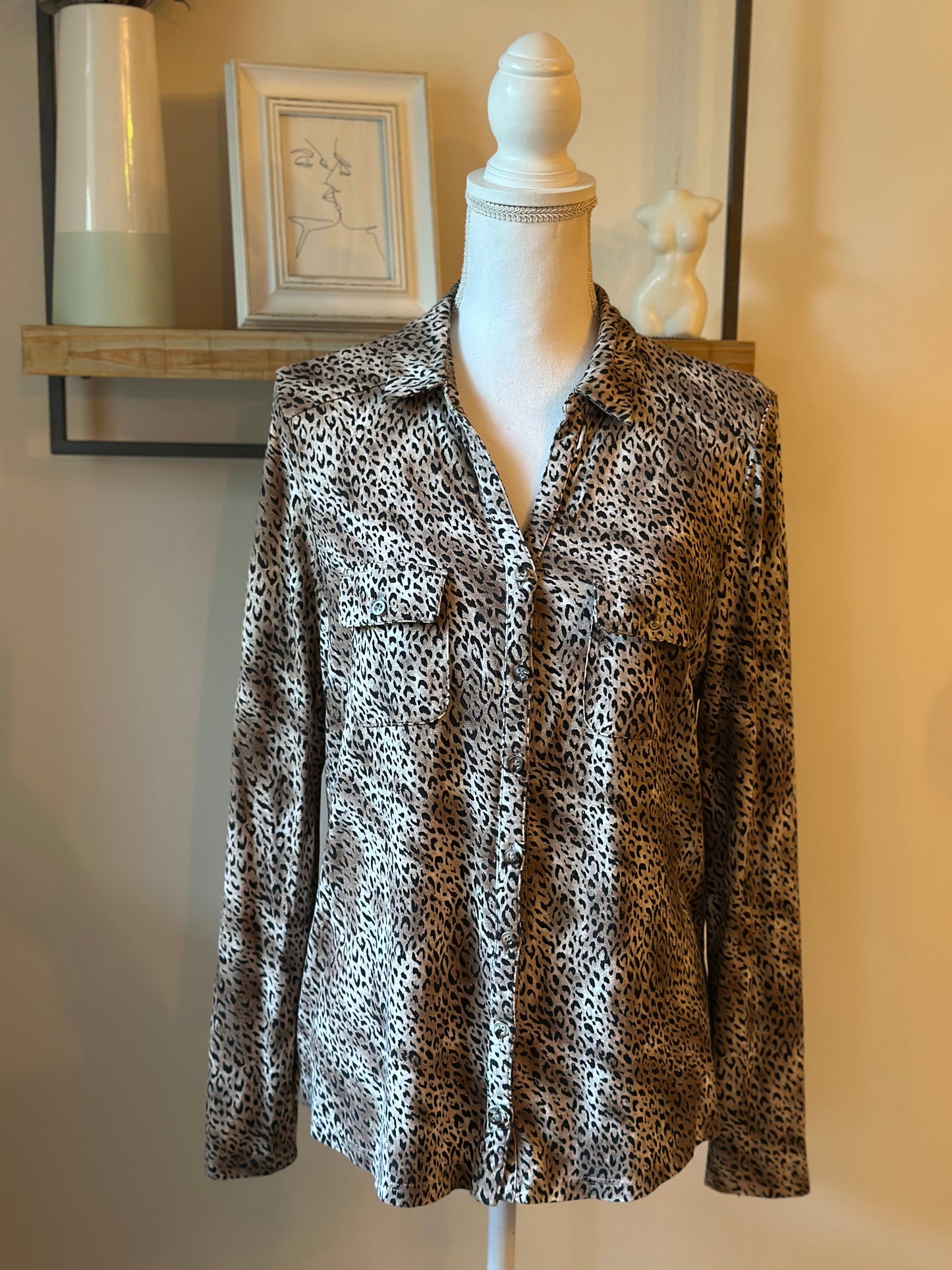 Chemise imprimé léopard modèle Armelle T.40/42