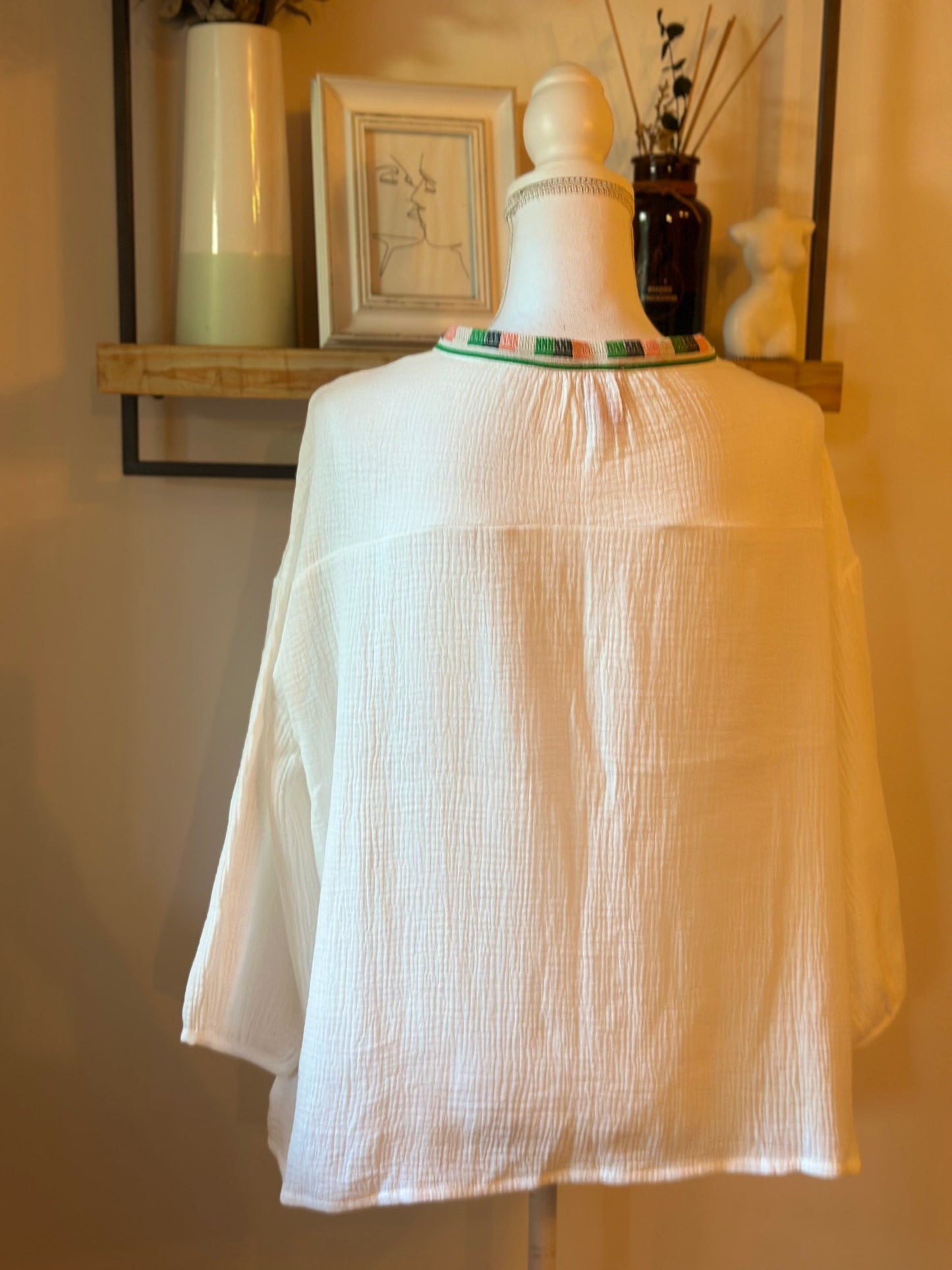 Blouse en gaze de coton blanche T.U (36 à 46) Neuve