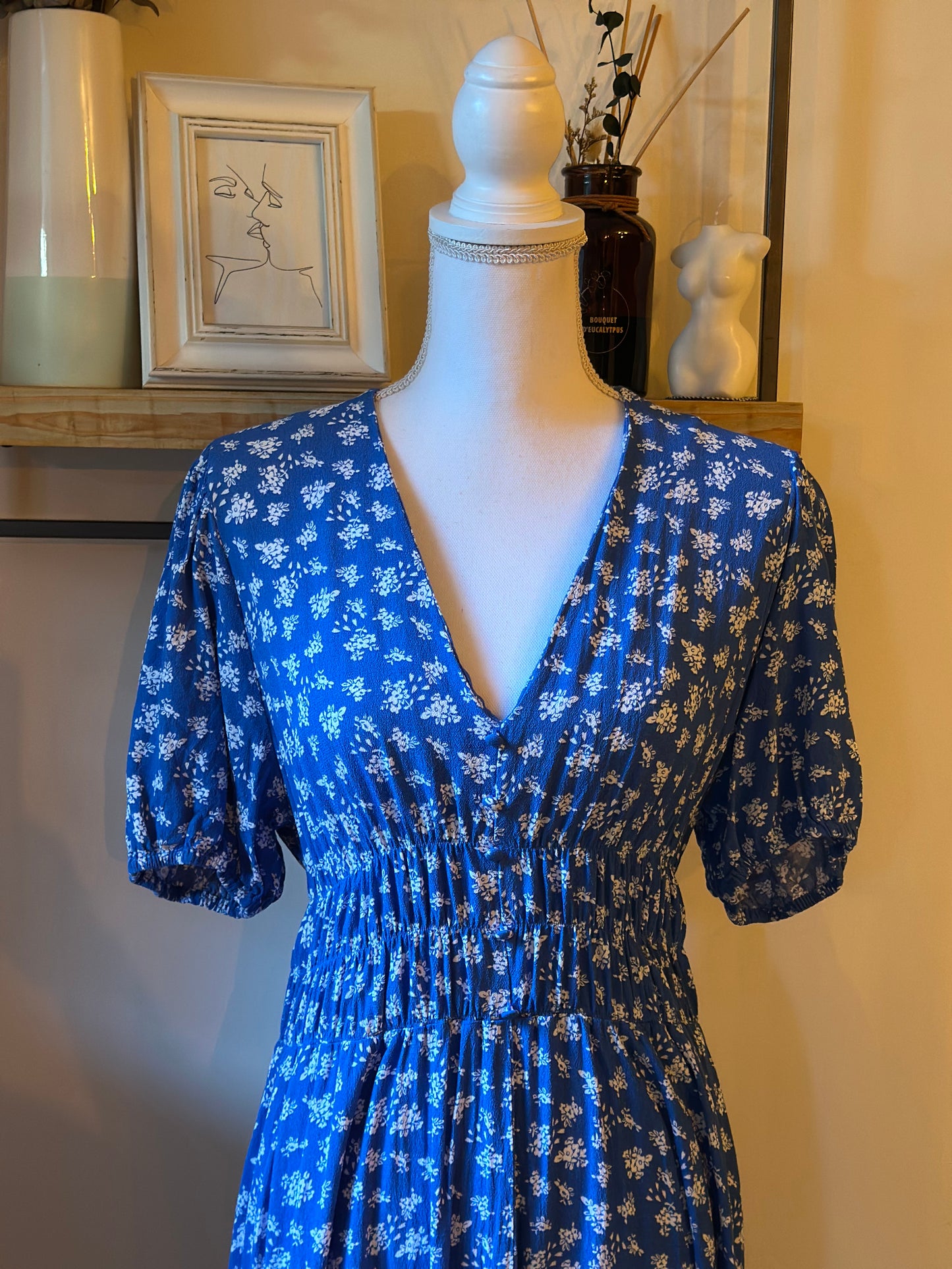 Robe longue fleurie bleue T.40