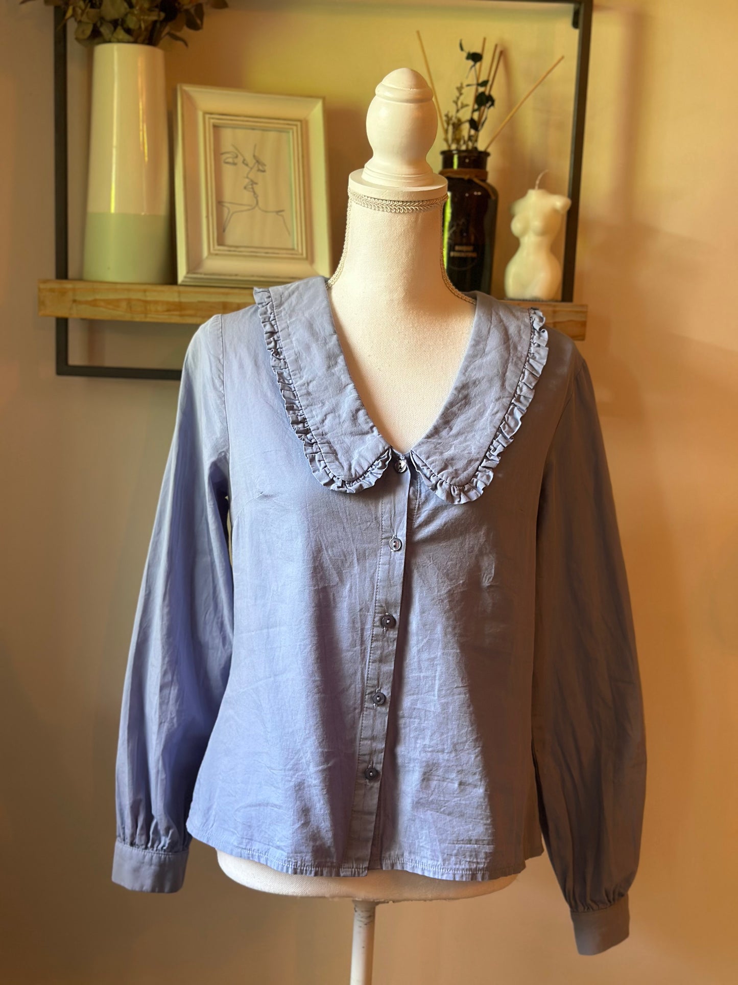 Chemise bleu ciel à col Claudine T.36
