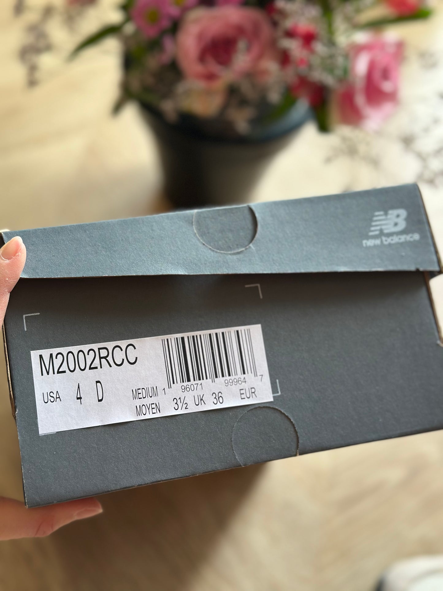 Basket New Balance 2002R beige P.36