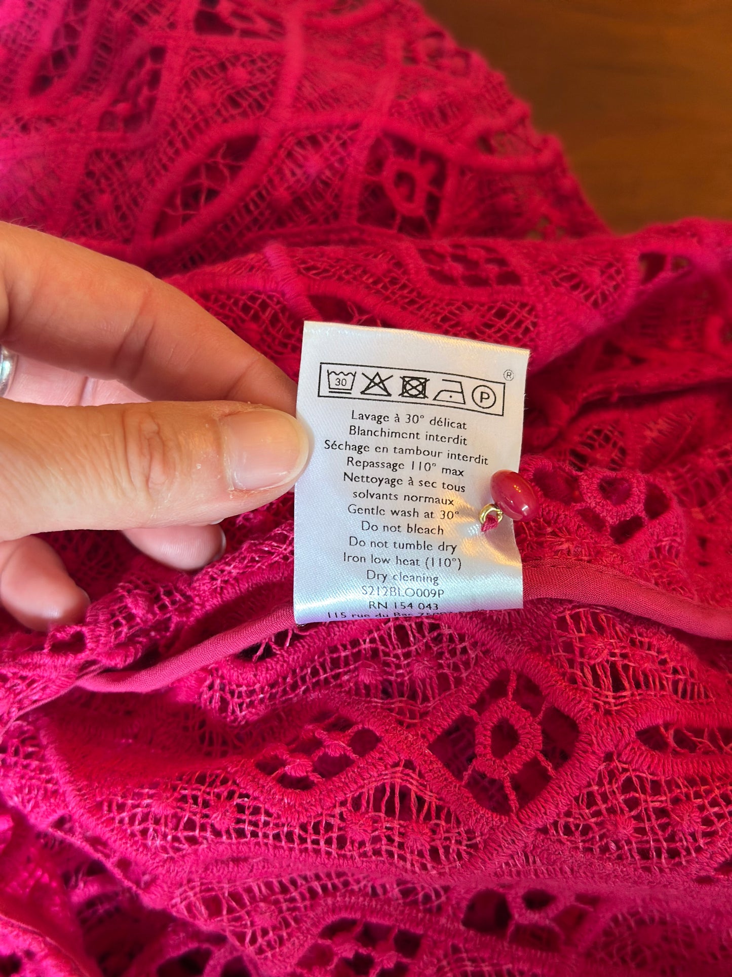 Blouse rose broderie modèle Salina T.36