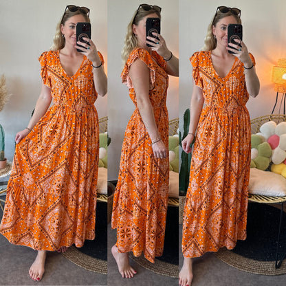 Robe fluide à coupe longue, motifs bandana orange et blanc, T.36