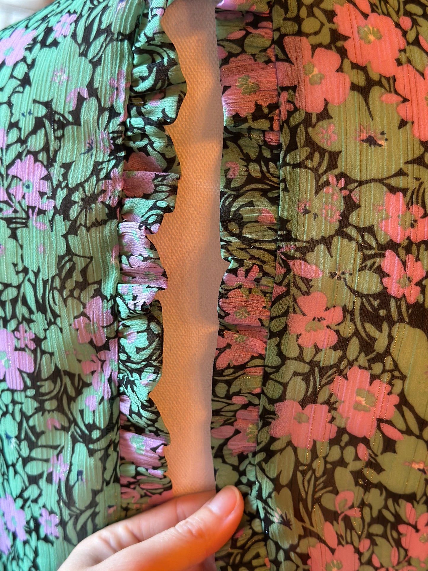 Blouse fleurie dos ouvert T.36