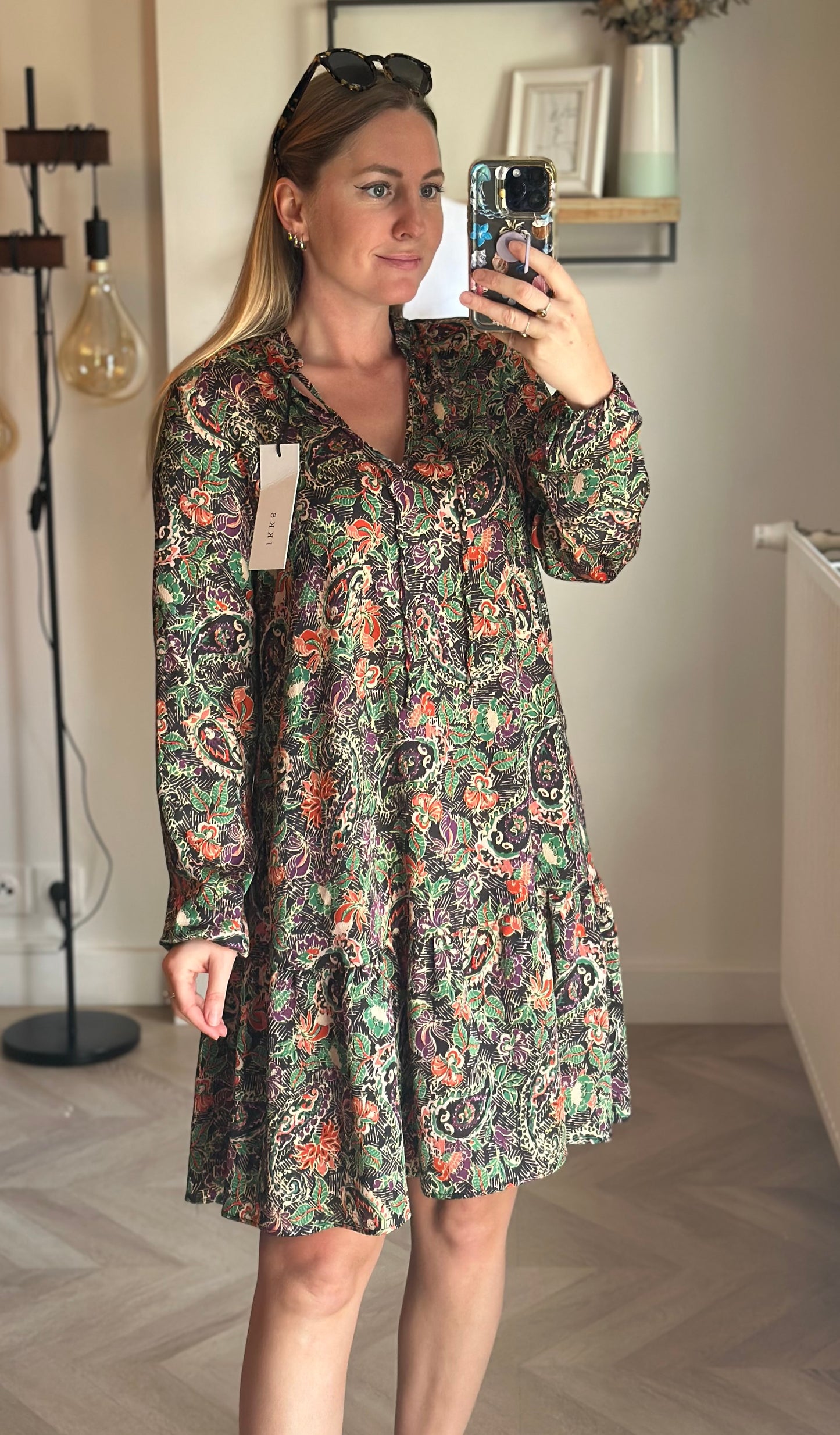 Belle robe fluide et légère à imprimé floral, T.34