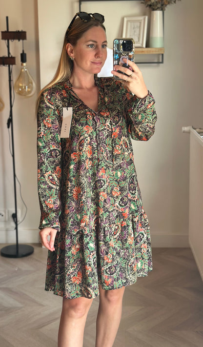 Belle robe fluide et légère à imprimé floral, T.34