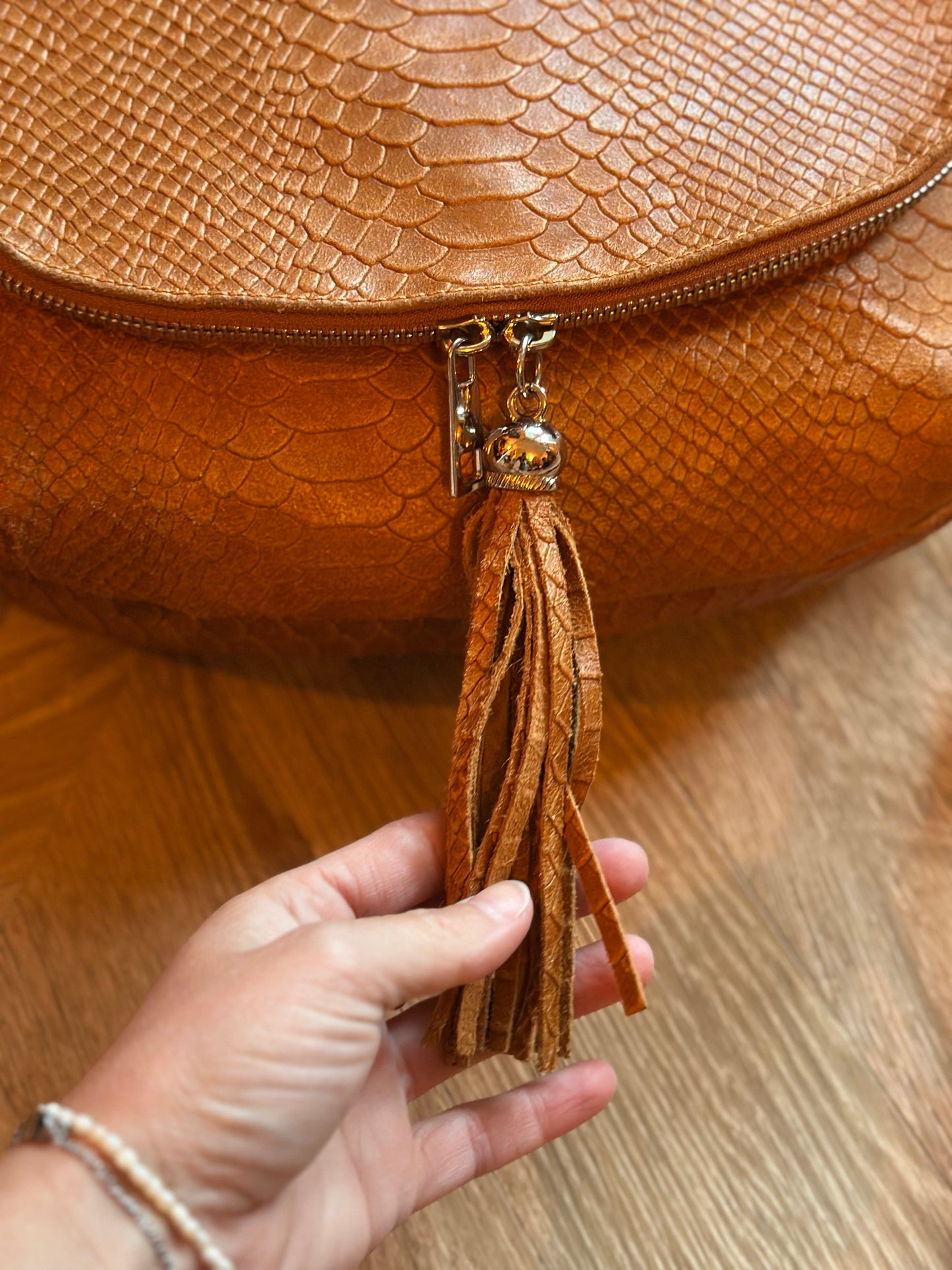 Sac en cuir effet python camel – modèle Elena