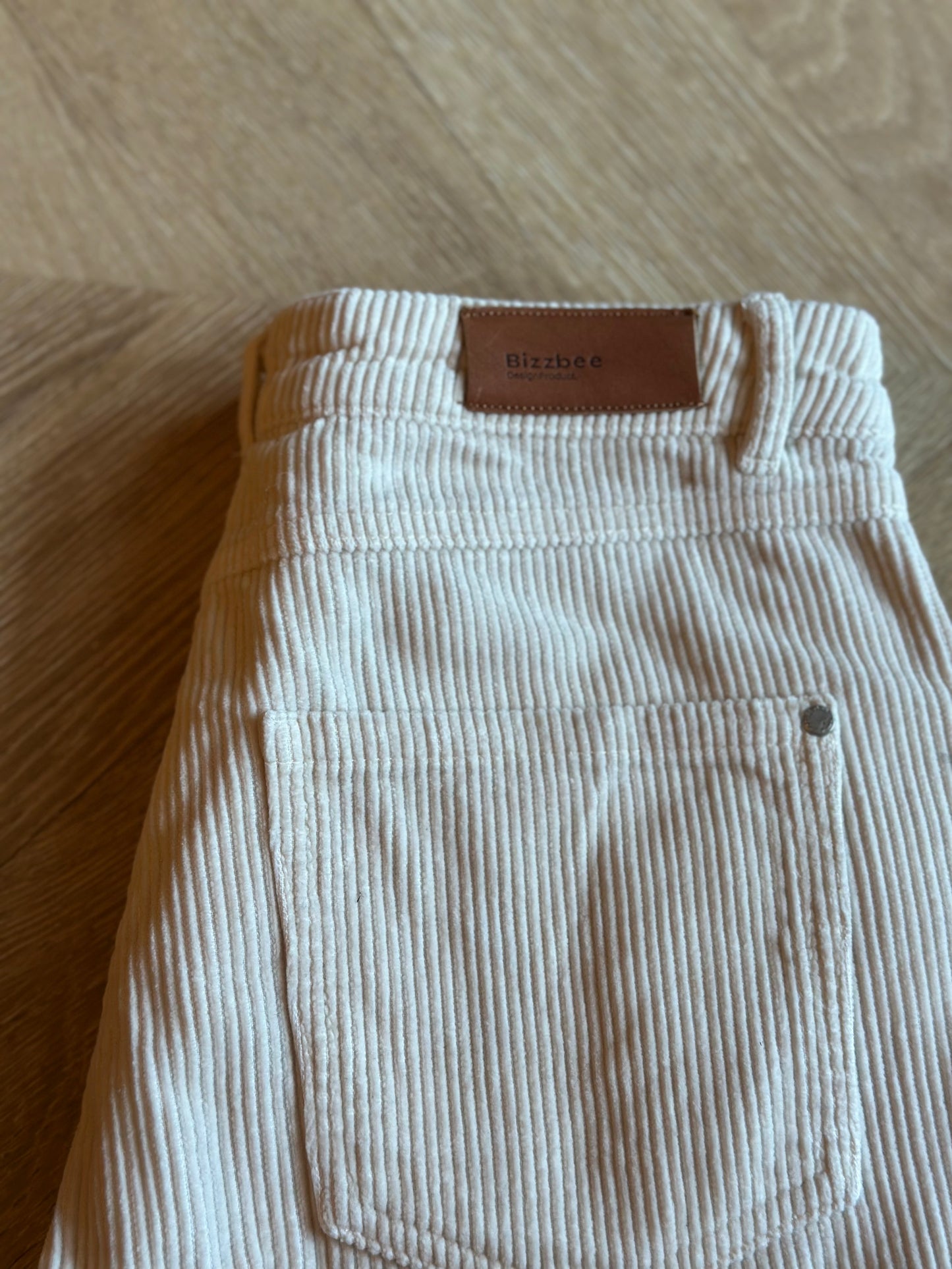 Pantalon droit velours côtelé écru coton T.36