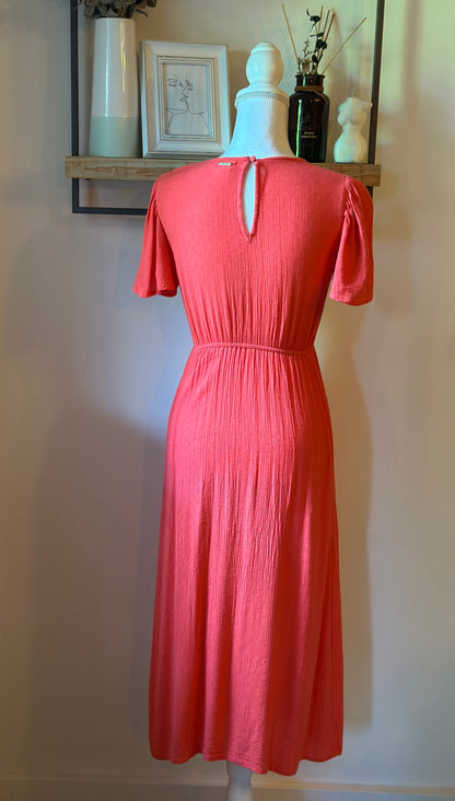 Robe midi modèle Jet corail tropical T.36